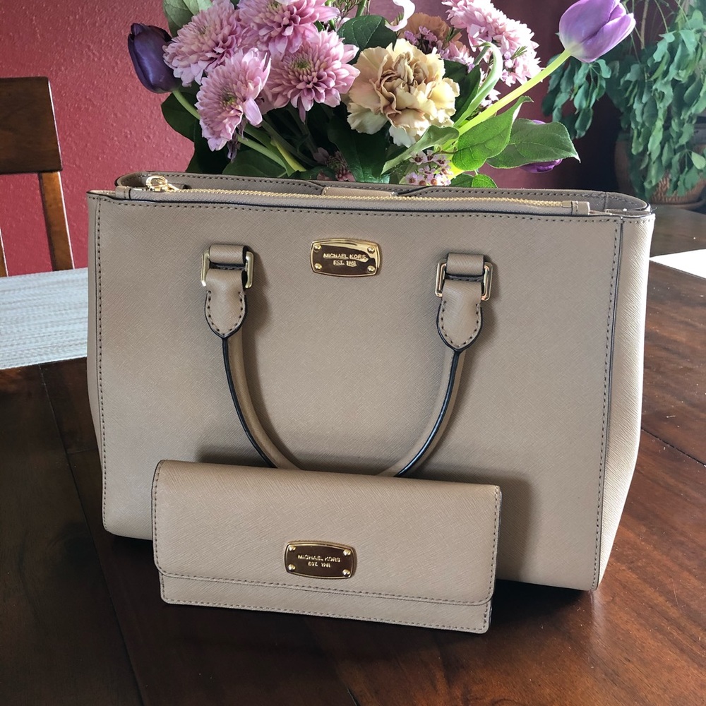 Michael Kors purse with matching wallet